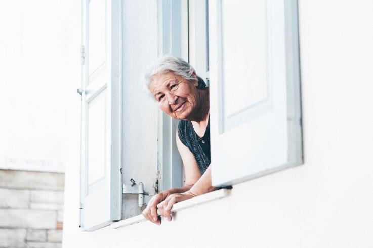 6 ways to help the elderly at home