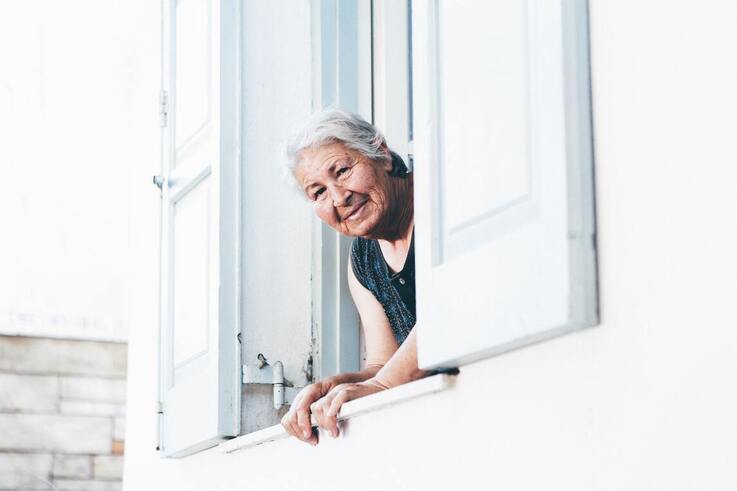 6 Ways to Help the Elderly at Home